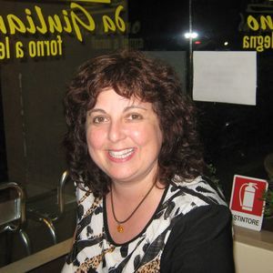 Meet your Posher, Lore